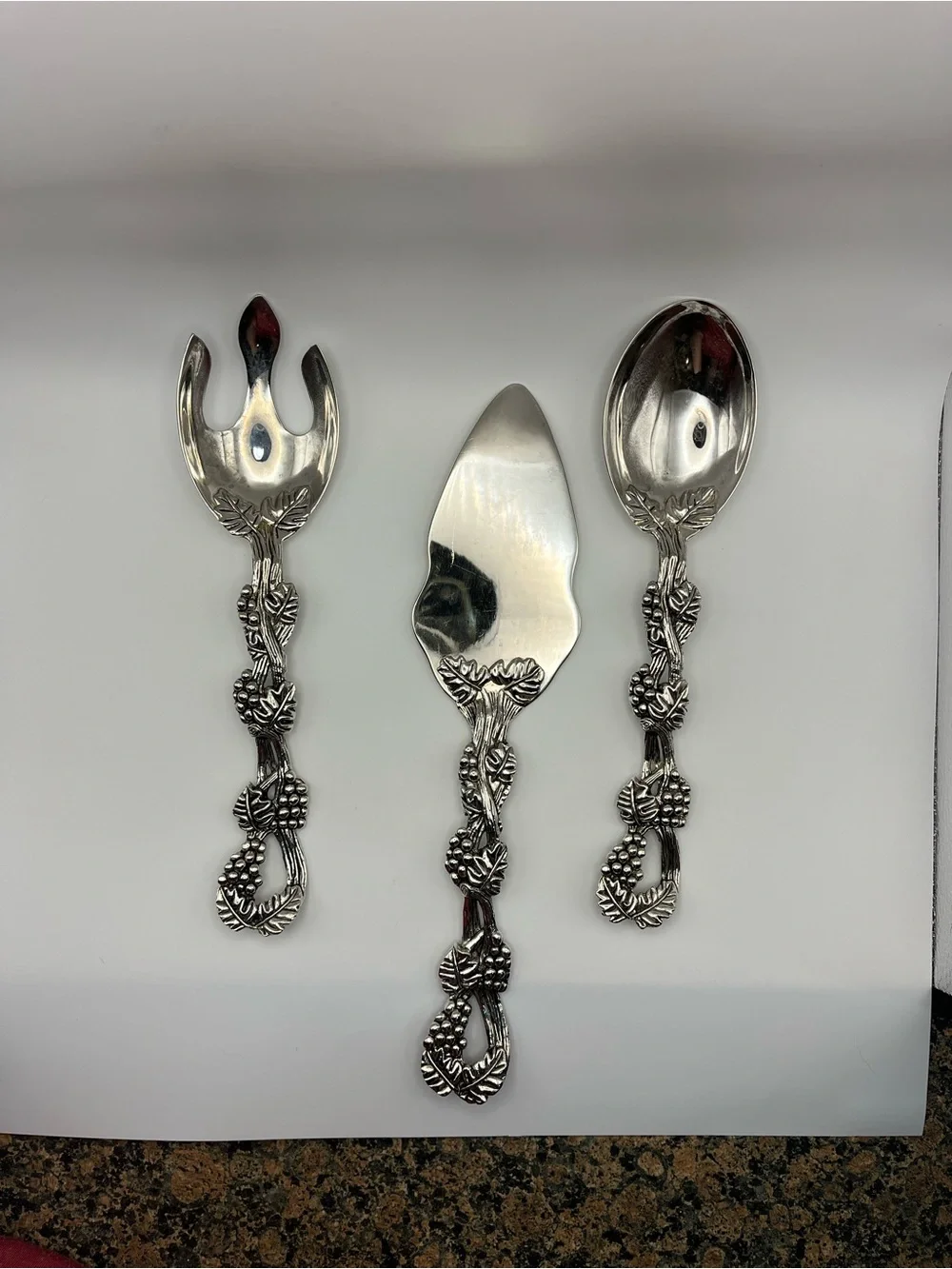 Godinger Silverplate Grape Vine 3-Piece Serving Set